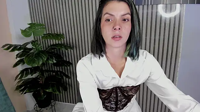 DinahCarter: онлайн-секс-чат