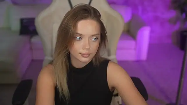 Chat +18 de Cassy-Celestial_ ao vivo