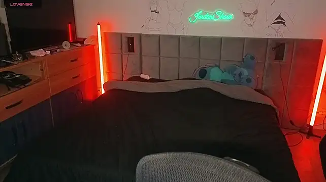 JordanShow Chat XXX live