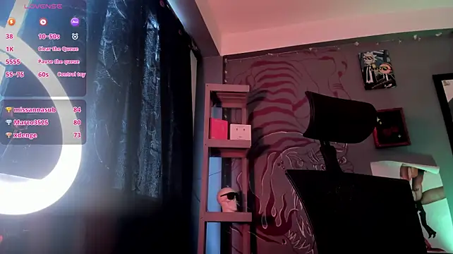 Regina_Iris Adlı Modelin Canlı XXX Sohbeti