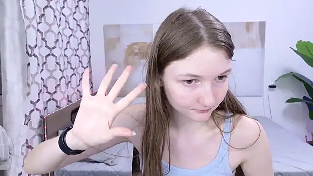 Chat +18 de NikaRain ao vivo