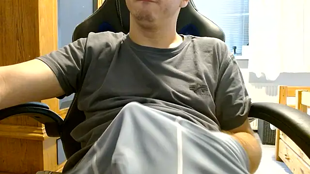 cuteboy00900's Live XXX Chat