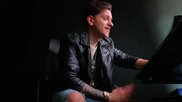 XXX chat uživo modela FelixStarkk