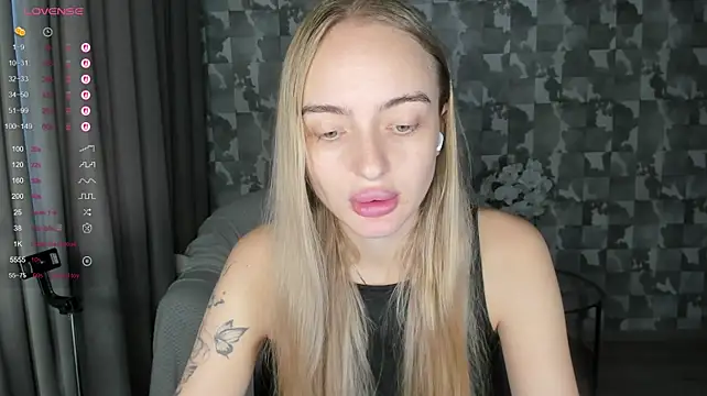 Онлайн чат XXX A_delina