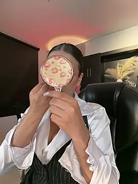 KateSunder 라이브 XXX 채팅