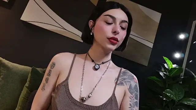 LetisiaRocks Chat XXX live
