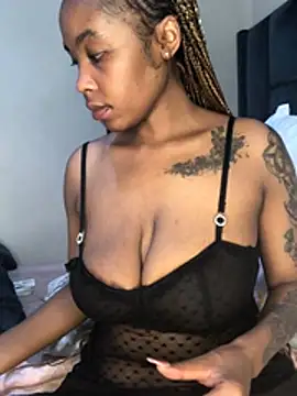 Nicole-Liam-'s Live XXX Chat