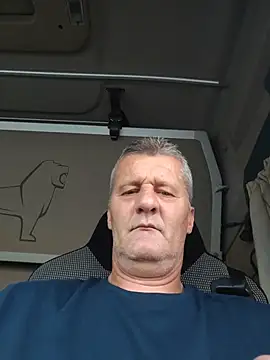 XXX chat uživo modela Rades55555