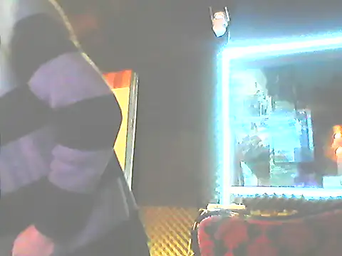 mcperson222's Live XXX Chat