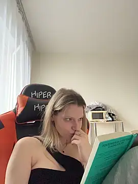 MaryHiggins XXX чат на живо