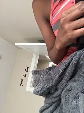 theprettysoles' Live XXX Chat
