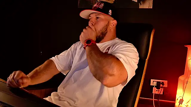 AngeloEric Chat XXX live