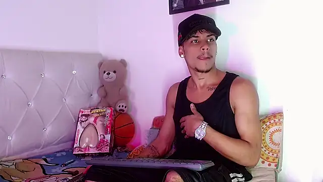 Angel_foxc13's Live XXX Chat