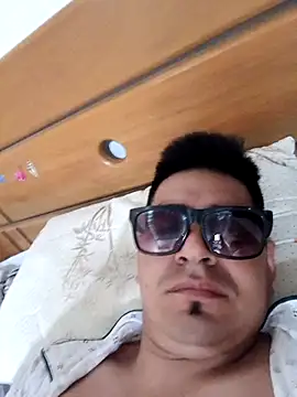latino17 – Live XXX-chat