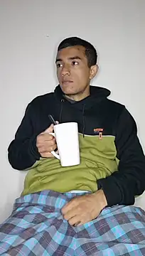 Thick_Cock élő XXX-chatje