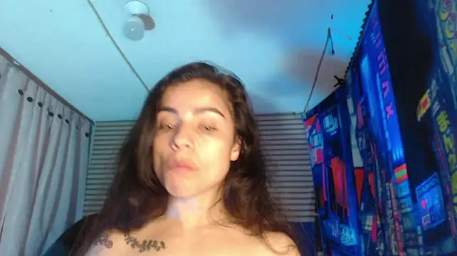 XXX chat uživo modela rosse_2504