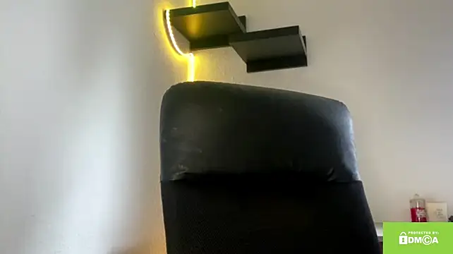 SunnyStrike Live XXX-Chat