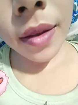 Anki-doll Chat XXX in diretta