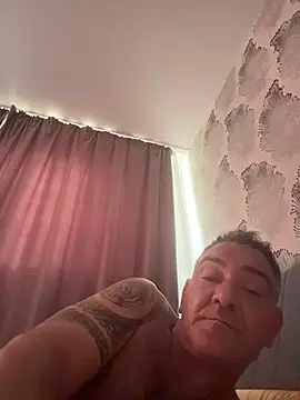 COBRAboySEX@xh Chat XXX in diretta