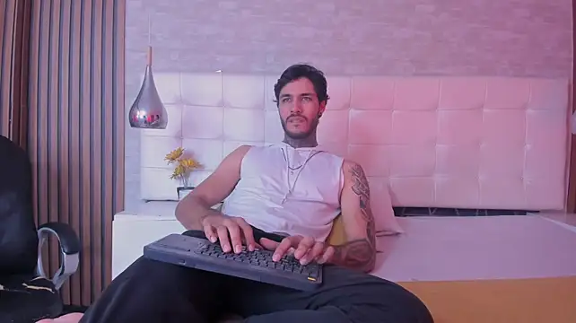 JacksonGreenn Live XXX-chat