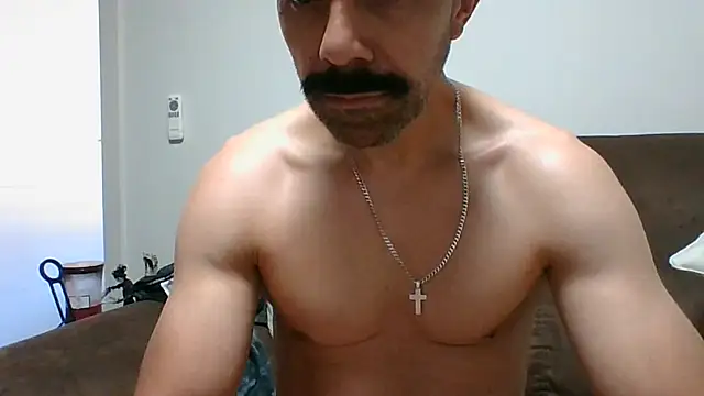 Webkamerová show Lucasferx