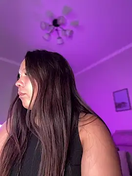 Chat XXX en directo de LushBySofa