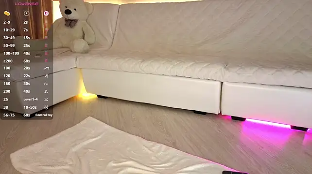 Ellijoys' Live XXX Chat