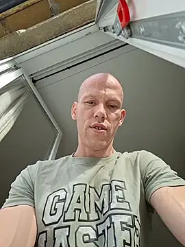 genaroo38 Live XXX-chat