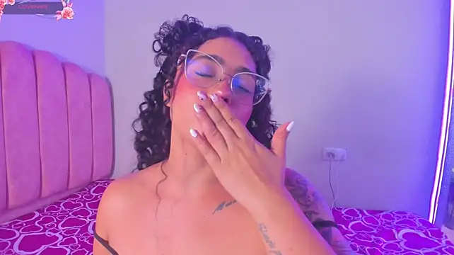 antonelllepiercee – Live XXX-chat