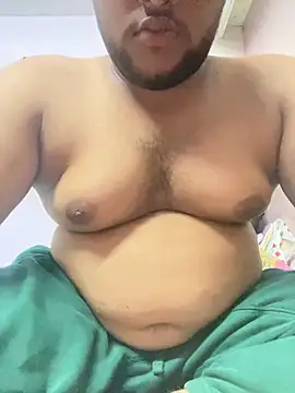 Shaikh_726910のウェブカメラショー