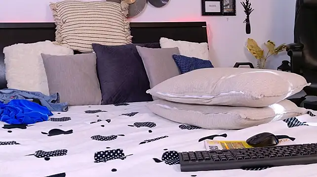 Jimmy_Doss 라이브 XXX 채팅