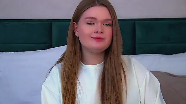 CrystalLyons Live XXX Chat
