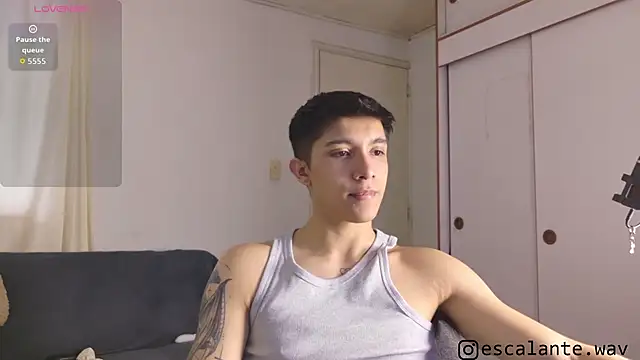 Thesaint_xxx Webcam show