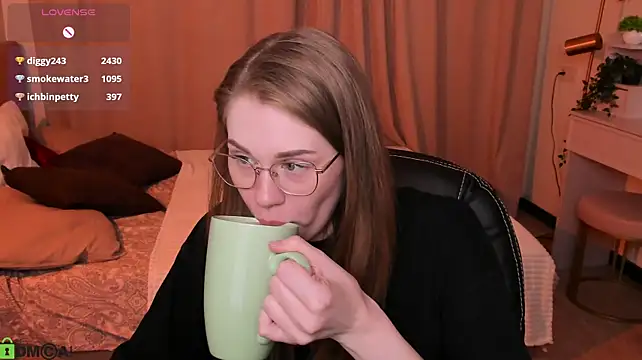 Živý XXX chat Alison_Doody