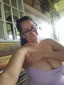 keilymadam's Live XXX Chat