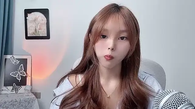 XXX chat uživo modela pingping78