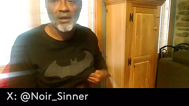 sinnernoir's Live XXX Chat
