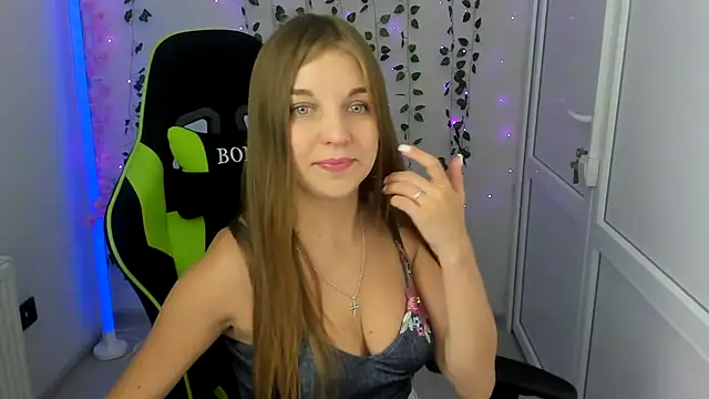 Živý XXX chat LuckyKinsley