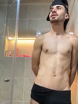 Chat XXX en directo de Lucas_Knight