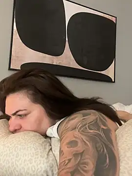 Czat XXX na żywo – HeyBABYGIRL