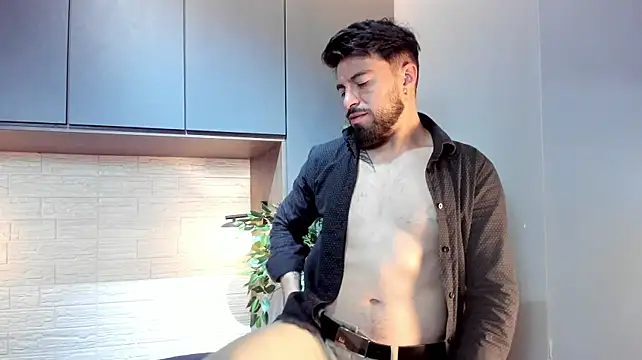 Liam_ashford live XXX chat