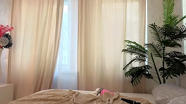 LorisPierro's Live XXX Chat