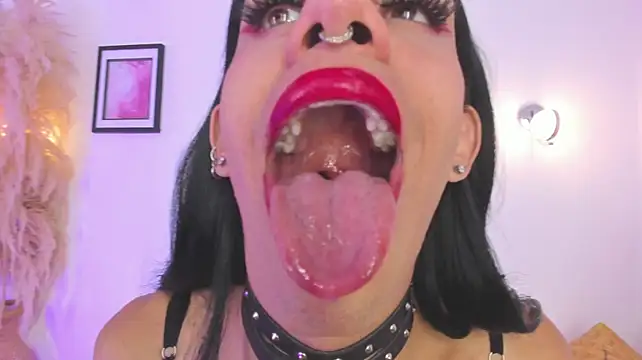 XXX chat uživo modela Kloe_Colliva