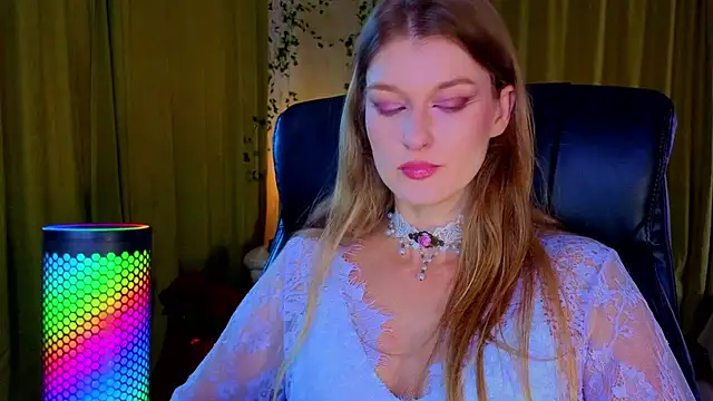 MysticVenus_ live XXX chat