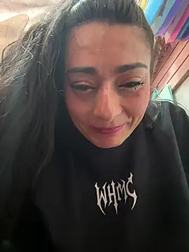 Chat +18 de IsabellaMariet ao vivo
