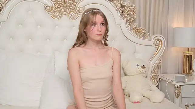 LisaStone's Live XXX Chat