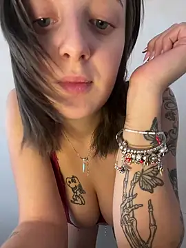 badgiuxx03 Chat XXX in diretta