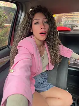roxyrougee লাইভ XXX চ্যাট