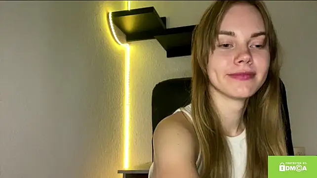 SunnyStriken Live XXX chat