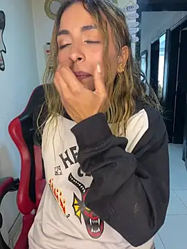 Chat XXX ao vivo de Liamiler01_